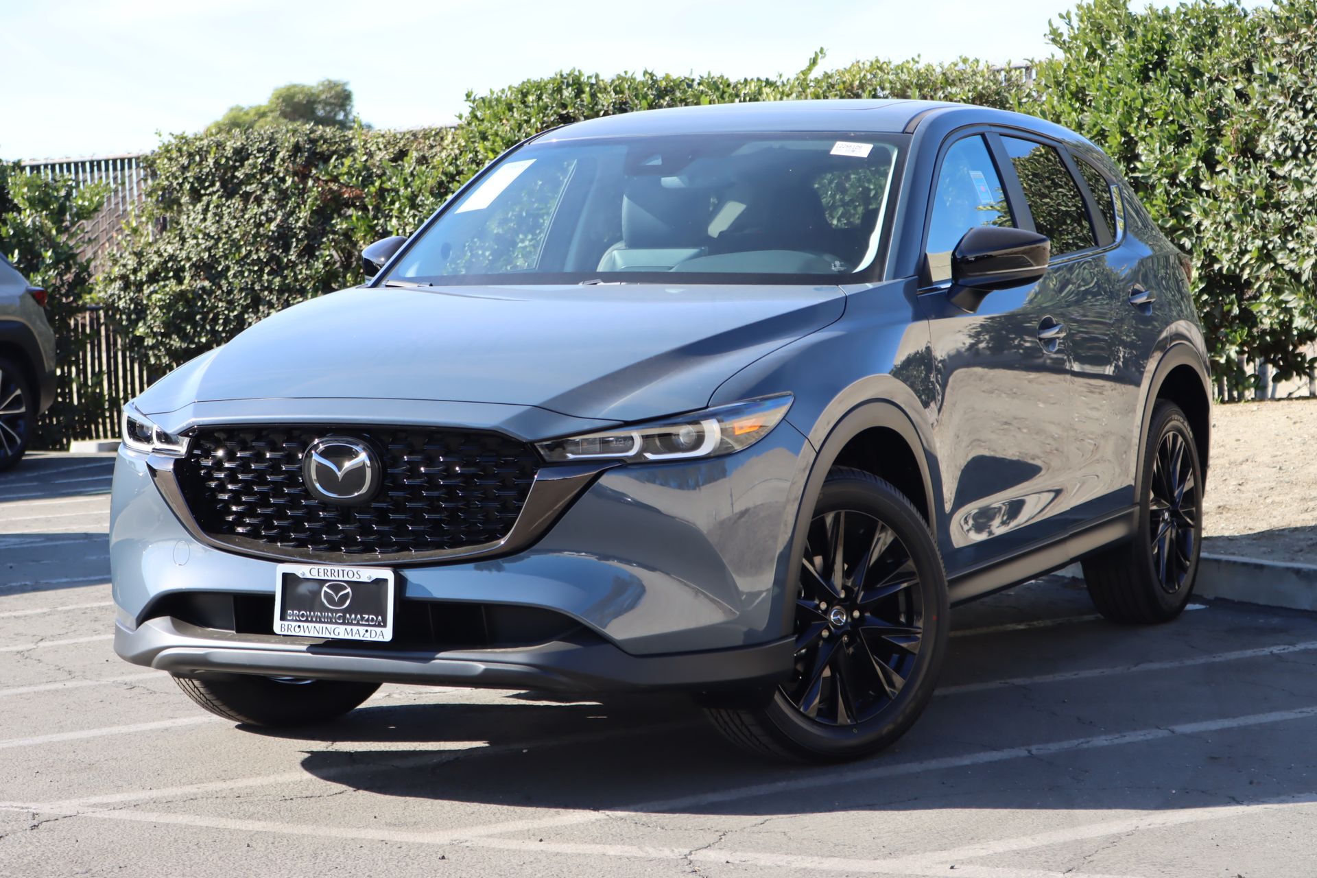 2025 Mazda CX-5 S Carbon Edition's photo