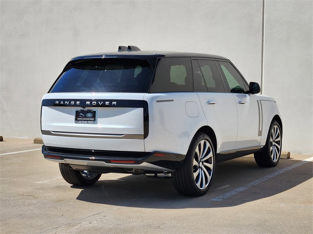 2025 Land Rover Range Rover SE photo 7