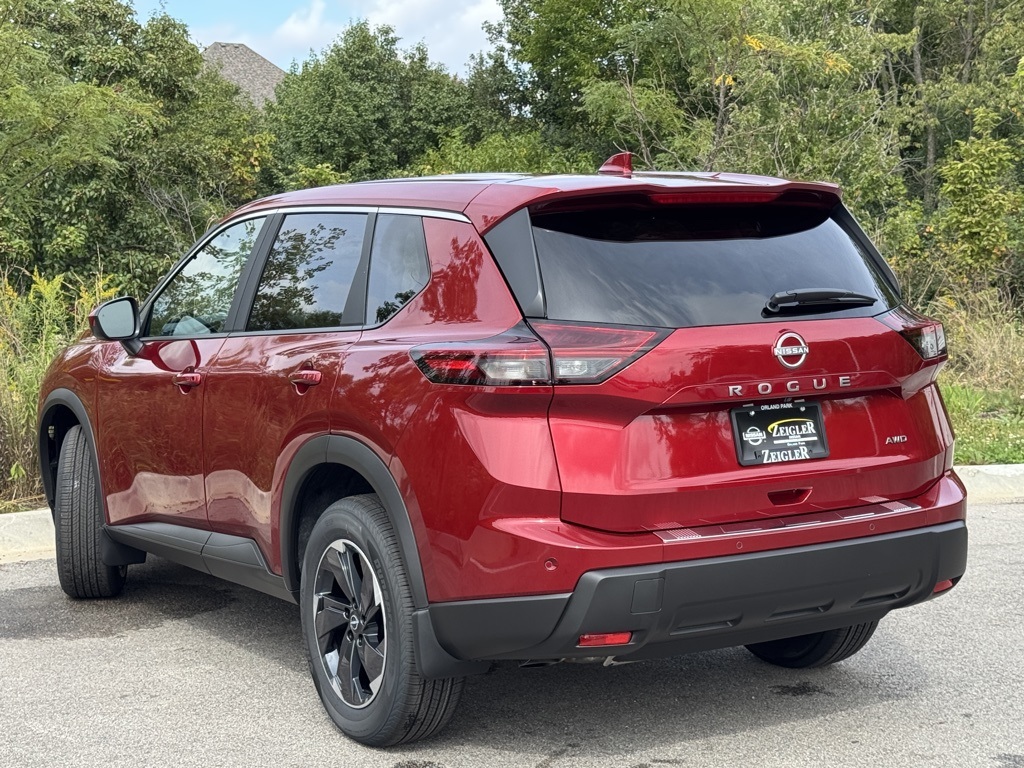 2026 Nissan Rogue SV photo 5