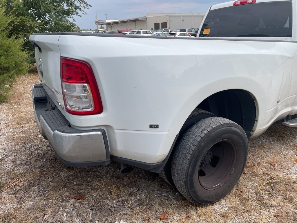 2024 Ram 3500 Big Horn photo 16