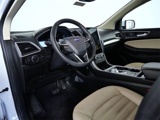 2024 Ford Edge SEL photo 15