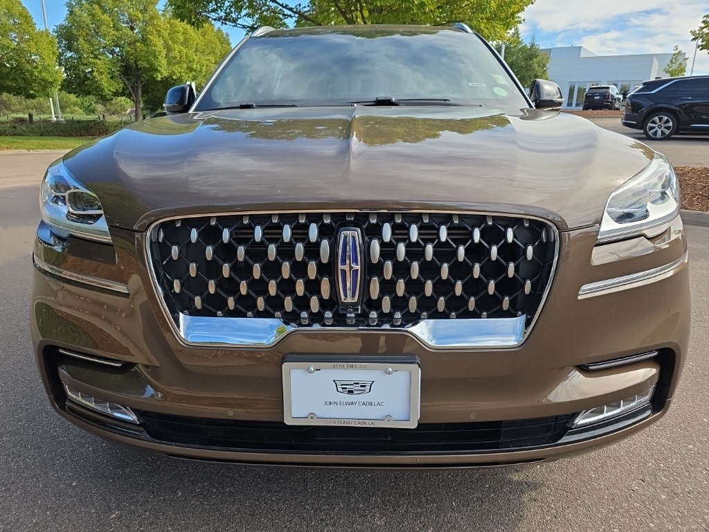 2022 Lincoln Aviator Grand Touring photo 9