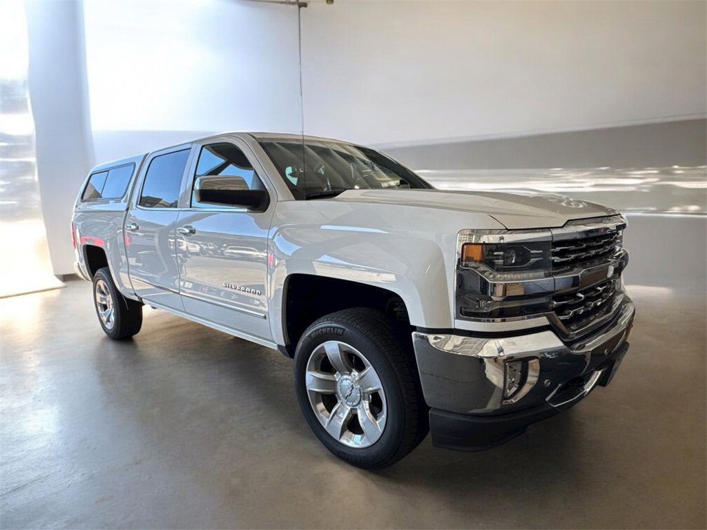2018 Chevrolet Silverado 1500 LTZ photo 2