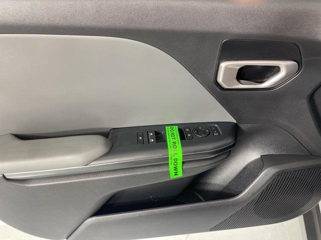 2025 Kia K4 LXS photo 13