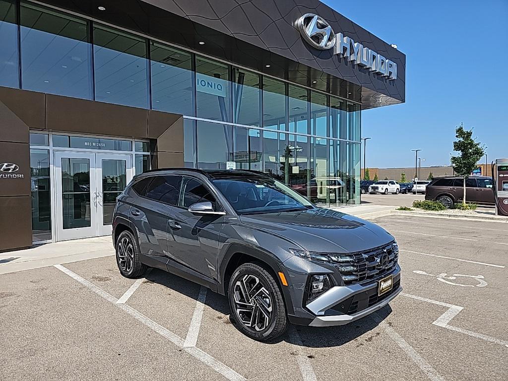 2025 Hyundai Tucson Limited photo 7