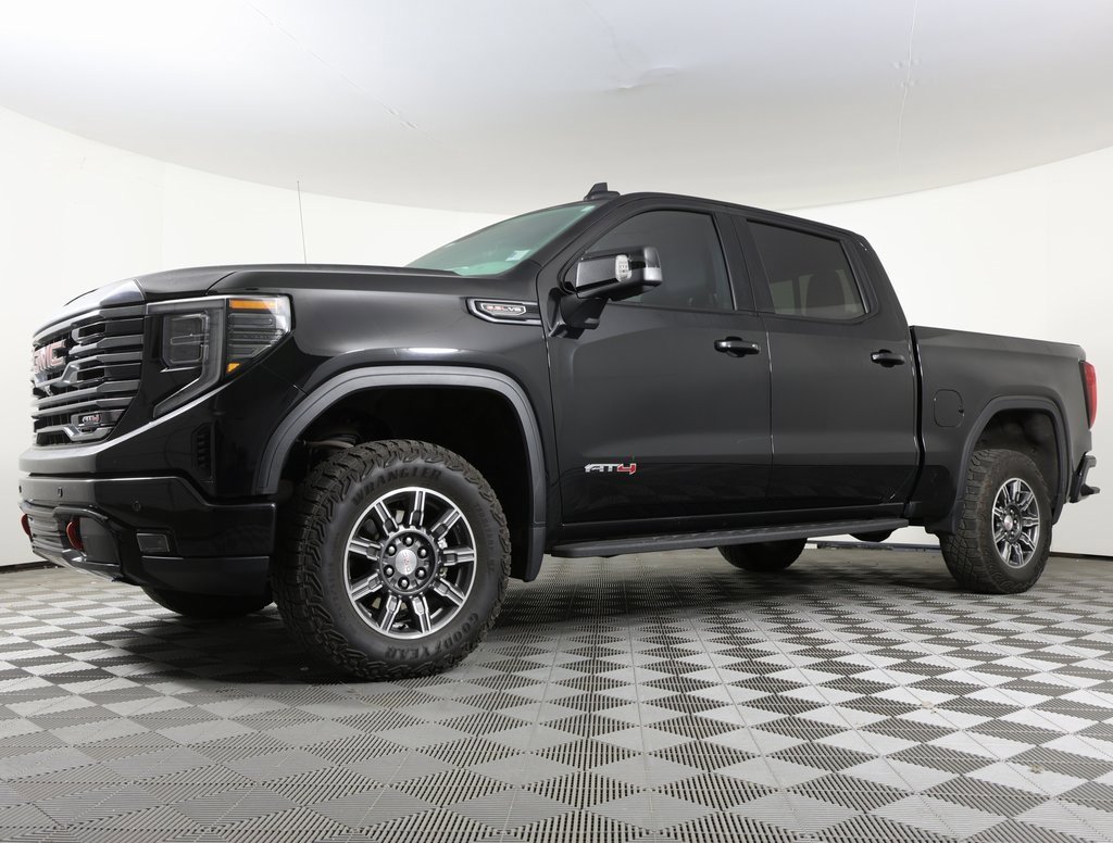 2024 GMC Sierra 1500 AT4's photo