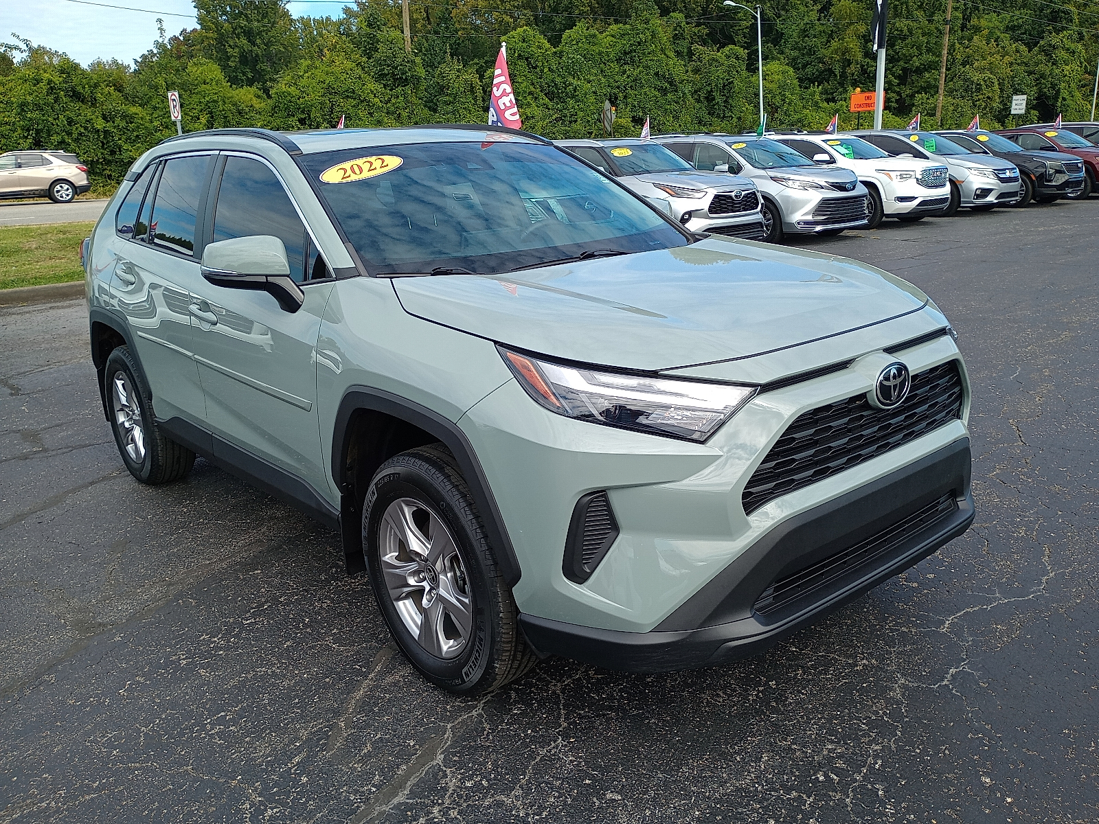 2022 Toyota RAV4 XLE