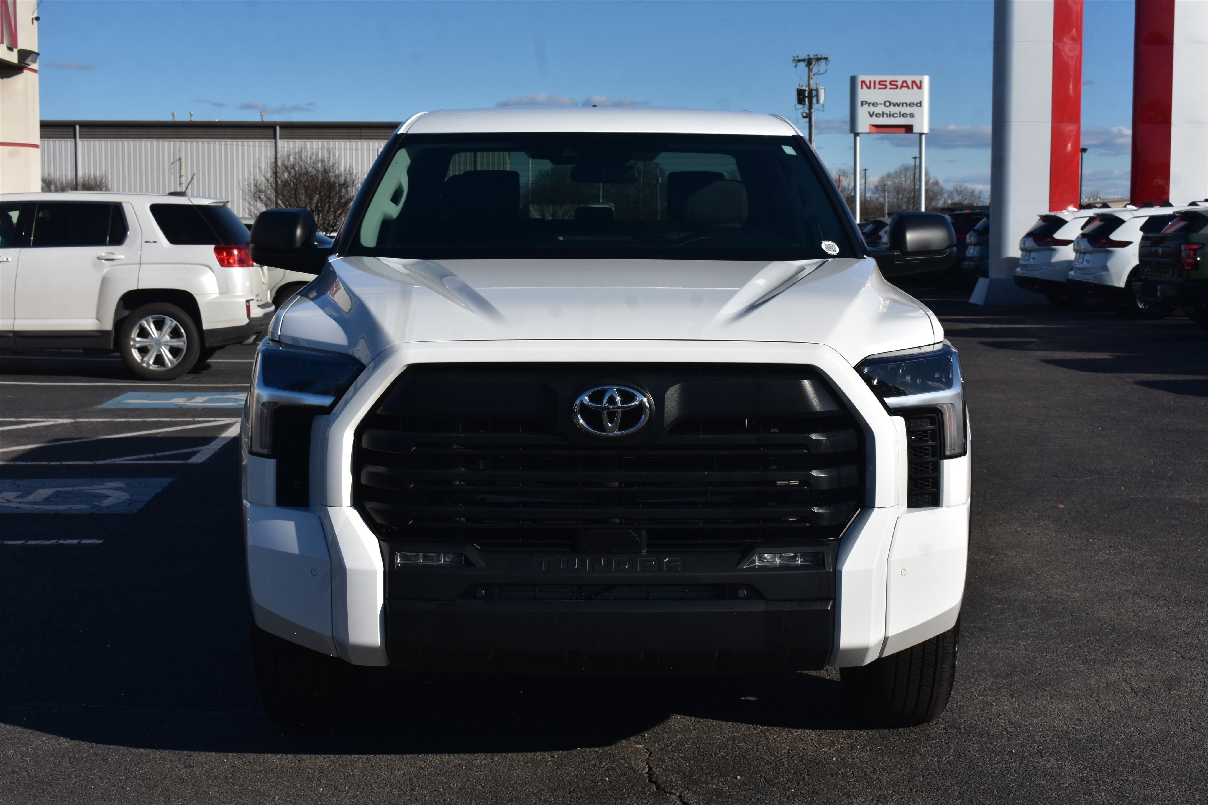 Used 2024 Toyota Tundra SR5 with VIN 5TFLA5EC8RX032189 for sale in Little Rock