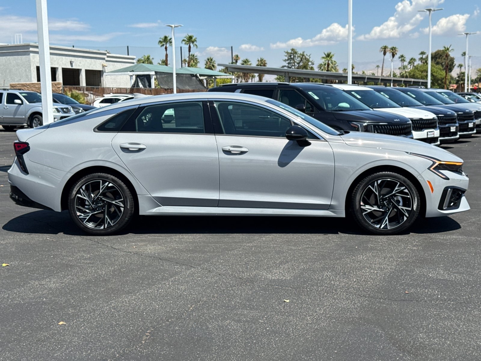 2026 Kia K5 GT-Line photo 2