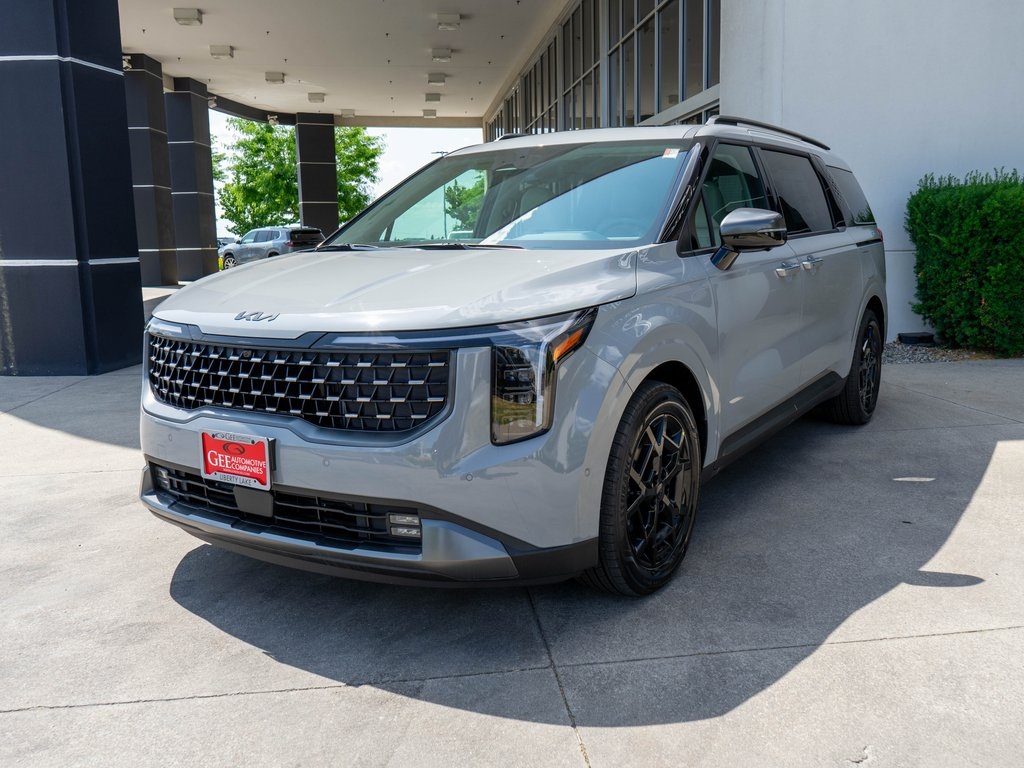 2026 Kia Carnival SX Prestige photo 3
