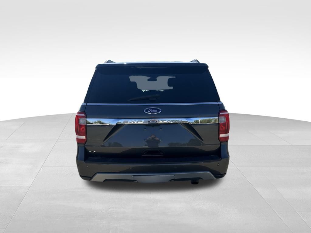 2020 Ford Expedition XLT photo 3