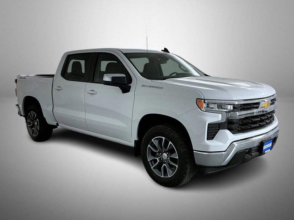 2026 Chevrolet Silverado 1500 LT photo 3