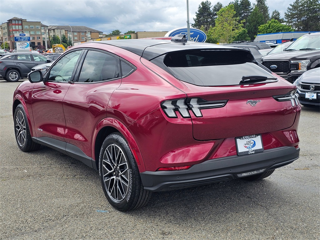 2025 Ford Mustang Mach-E Premium photo 5