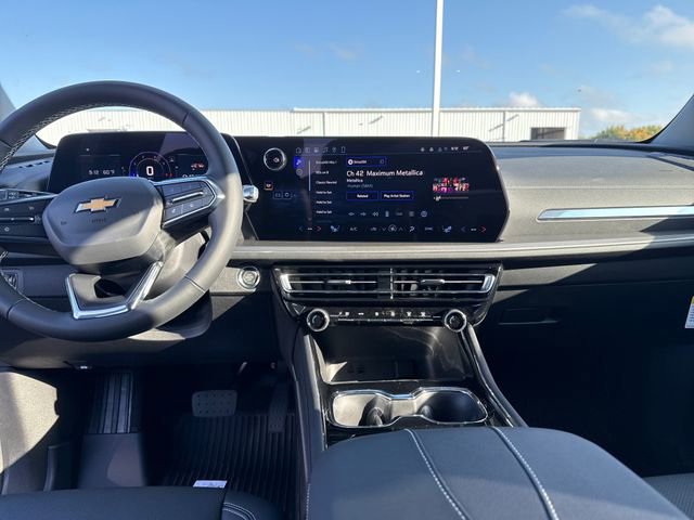 2026 Chevrolet Traverse photo 12