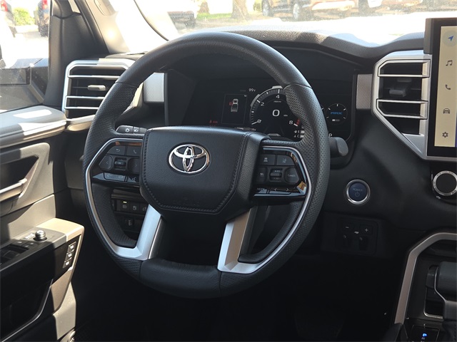 2024 Toyota Tundra Limited photo 8