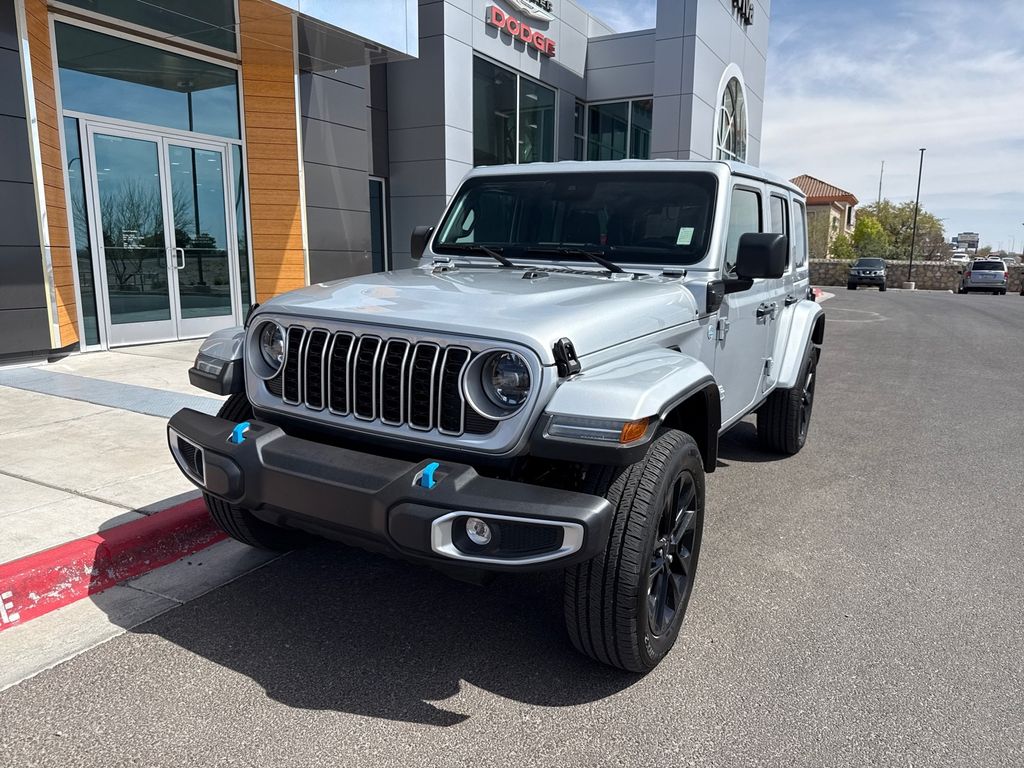2024 Jeep Wrangler Sahara 4xe photo 2