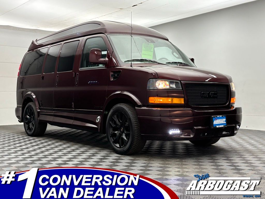 2025 GMC Savana Cargo Work Van's photo