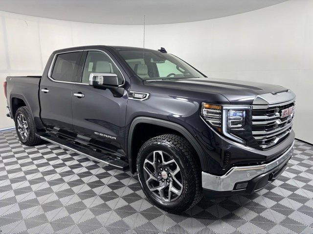 2026 GMC Sierra 1500 SLT's photo