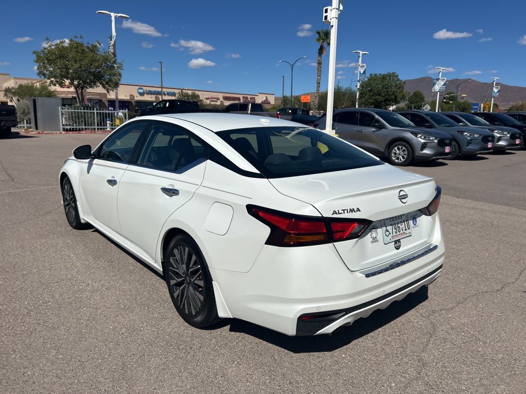 2023 Nissan Altima 2.5 SV photo 15
