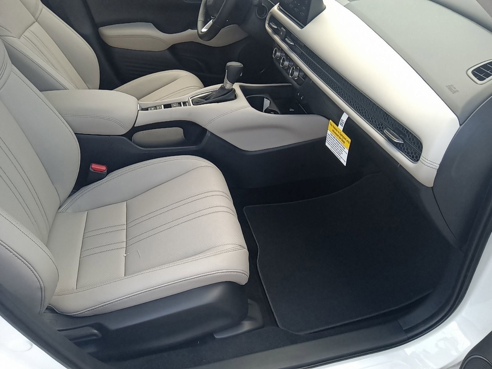2026 Honda HR-V EX-L photo 26