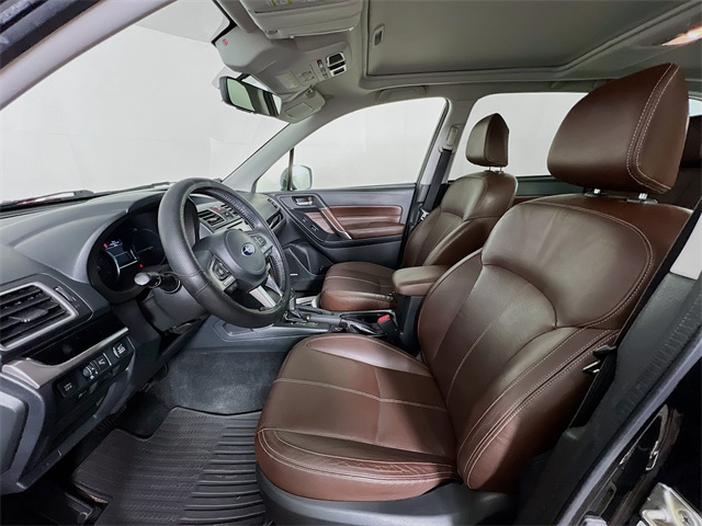 2017 Subaru Forester 2.0XT Touring photo 7