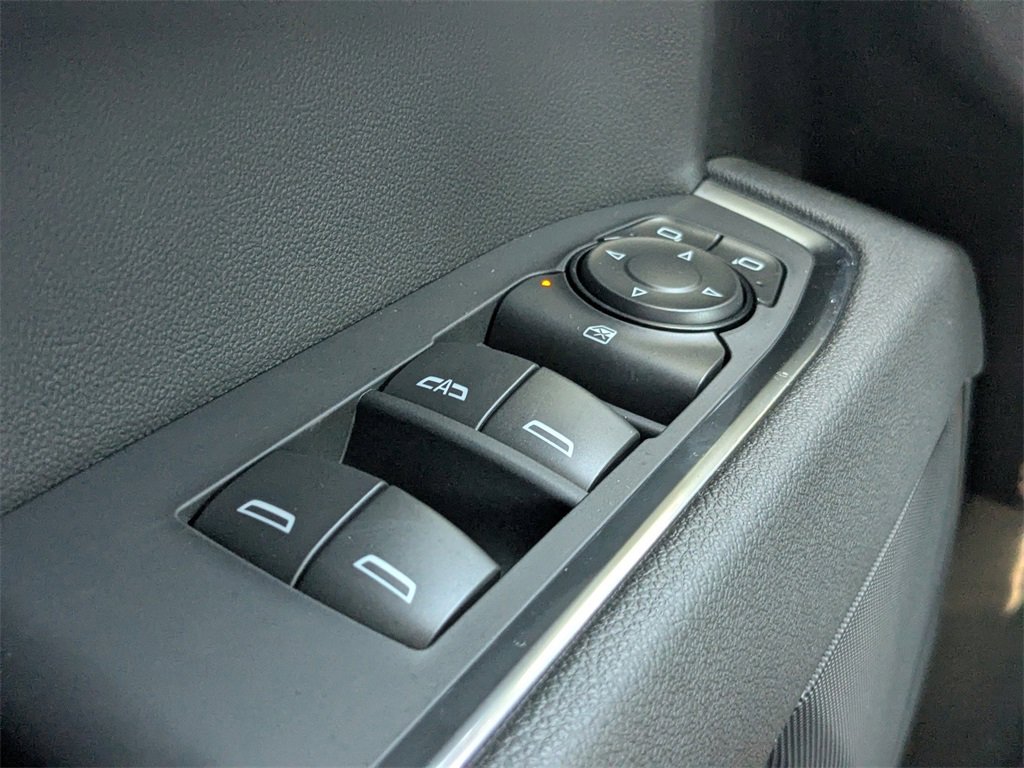 2026 Chevrolet Silverado 1500 LT photo 22