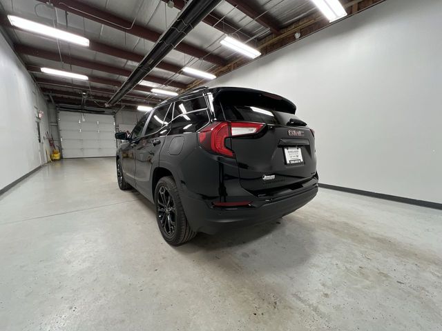 2022 Gmc Terrain SLE photo 4
