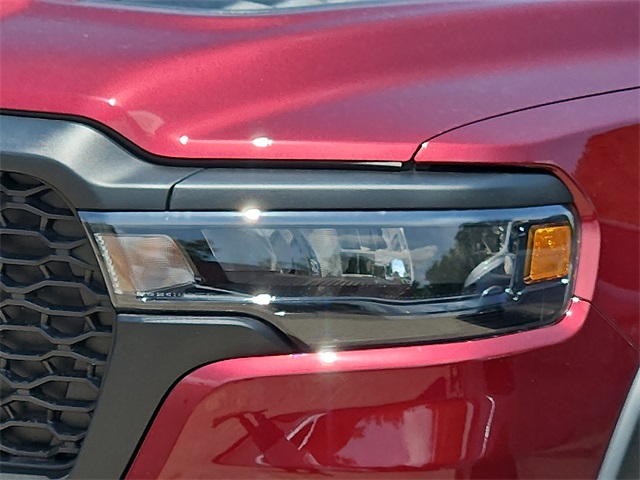 2025 Ram 1500 Laramie photo 3