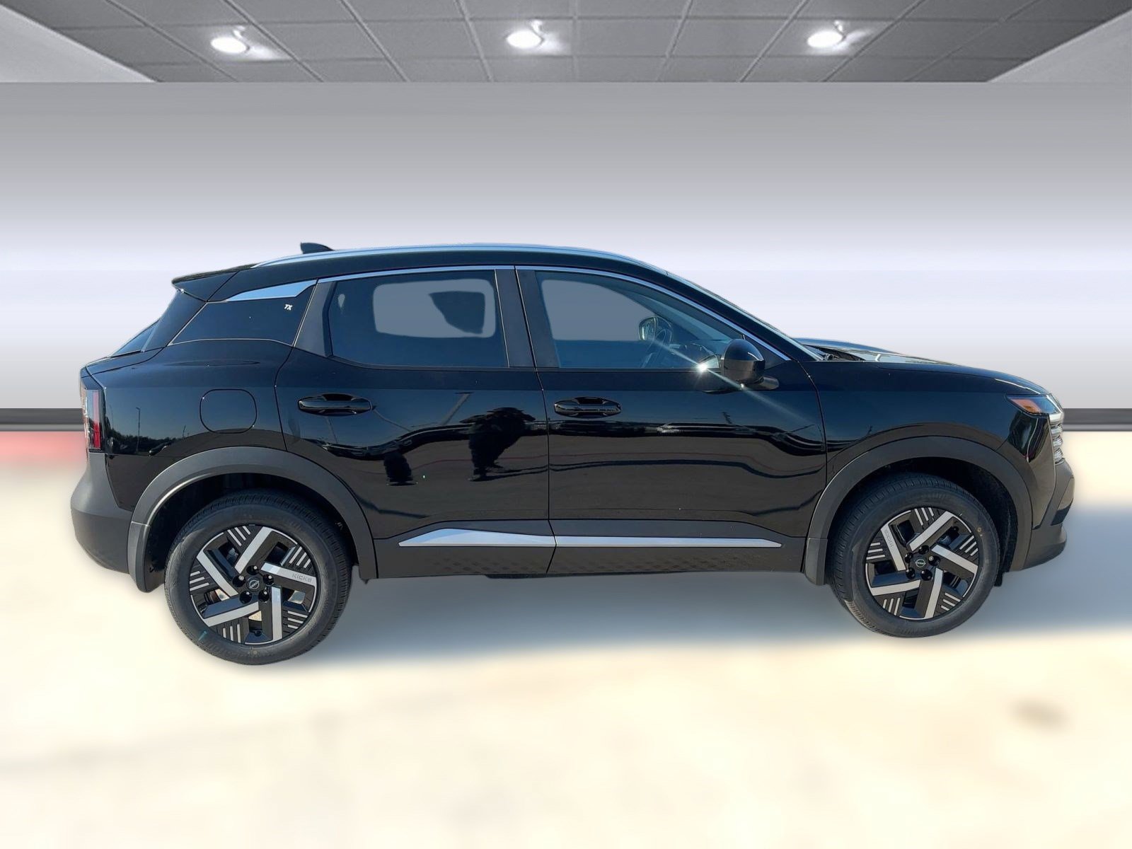 2026 Nissan Kicks SV photo 6