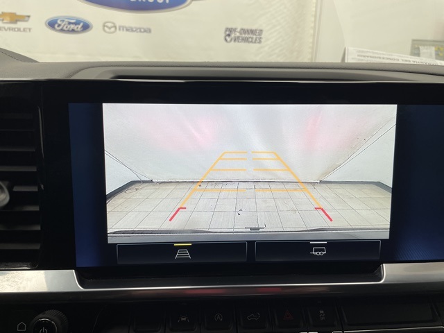 2023 Chevrolet Silverado 1500 photo 4