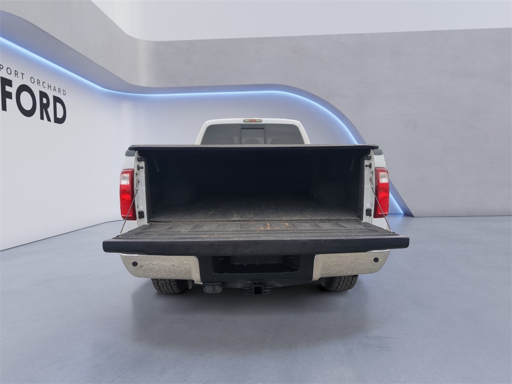 2016 Ford F-250 XLT photo 18