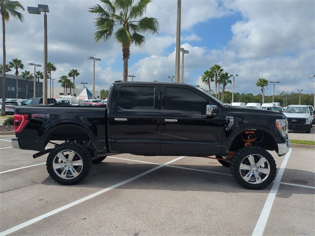 2023 Ford F-150 XLT photo 3