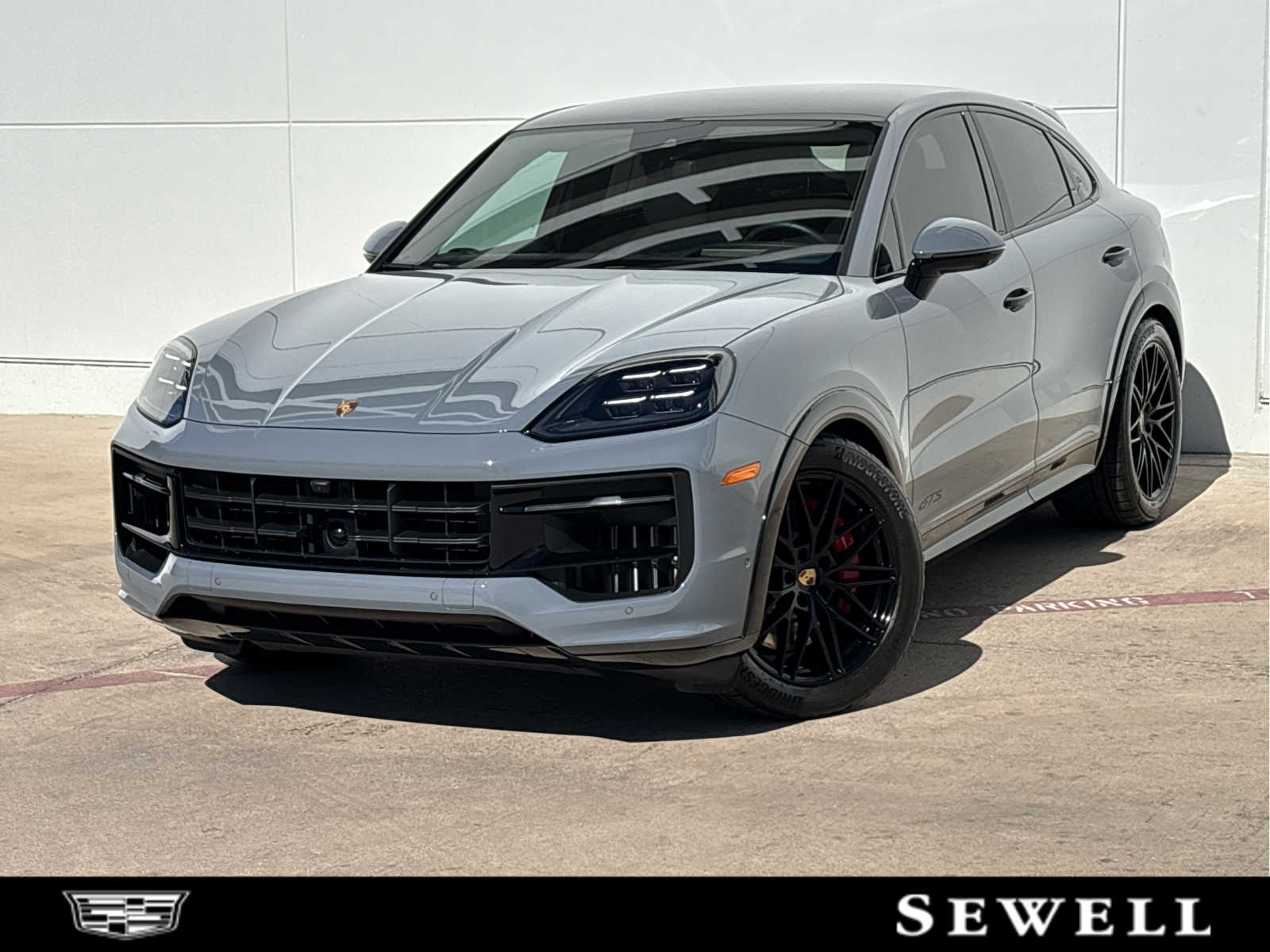 2025 Porsche Cayenne Coup GTS