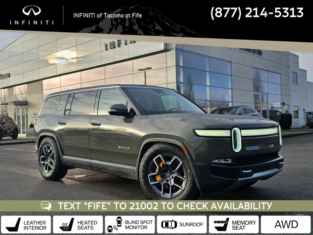 2023 Rivian R1S Adventure's photo