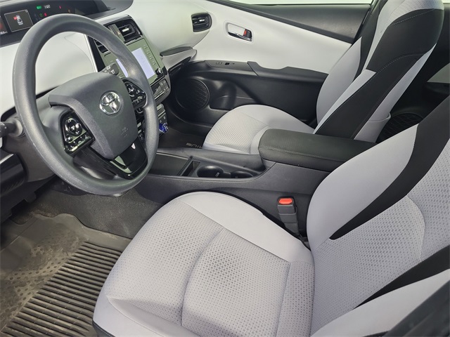 2021 Toyota Prius LE AWD-e photo 8