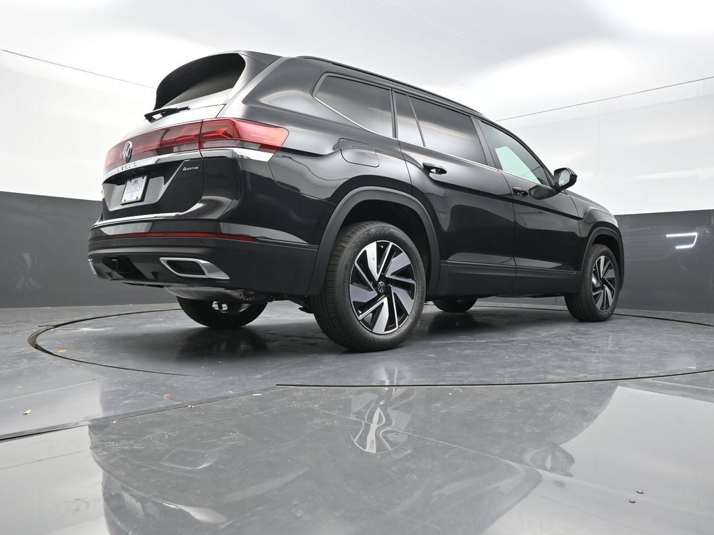 2026 Volkswagen Atlas SE Technology photo 23