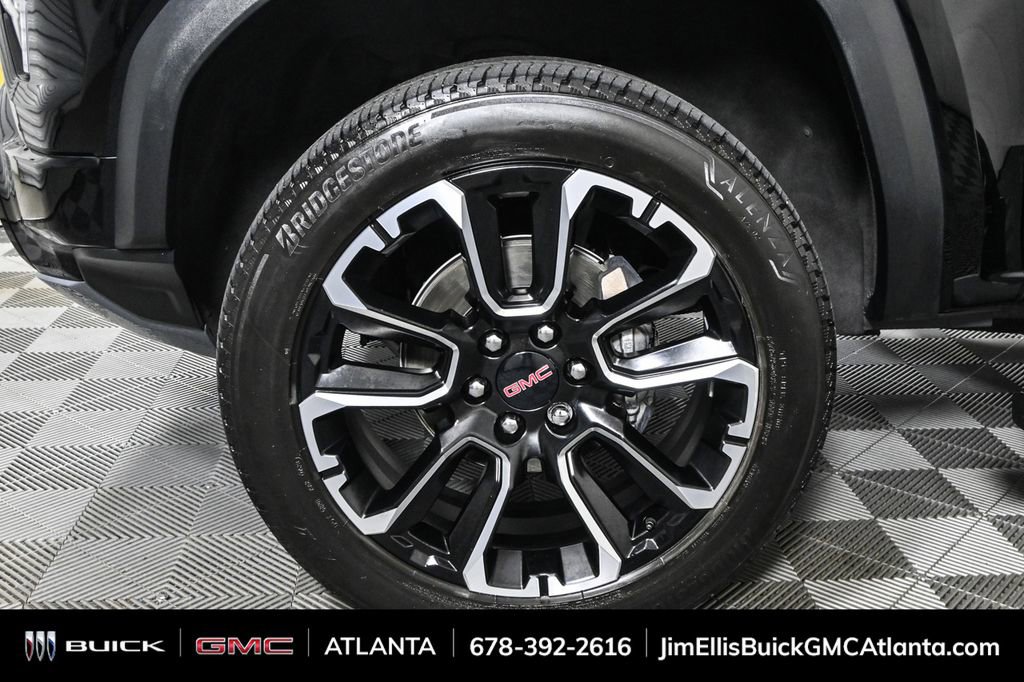 2023 Gmc Canyon Denali photo 35