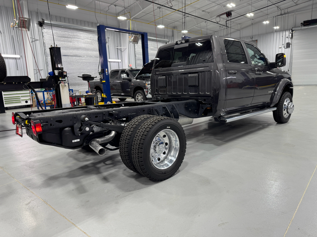 2025 Ram 4500 photo 12