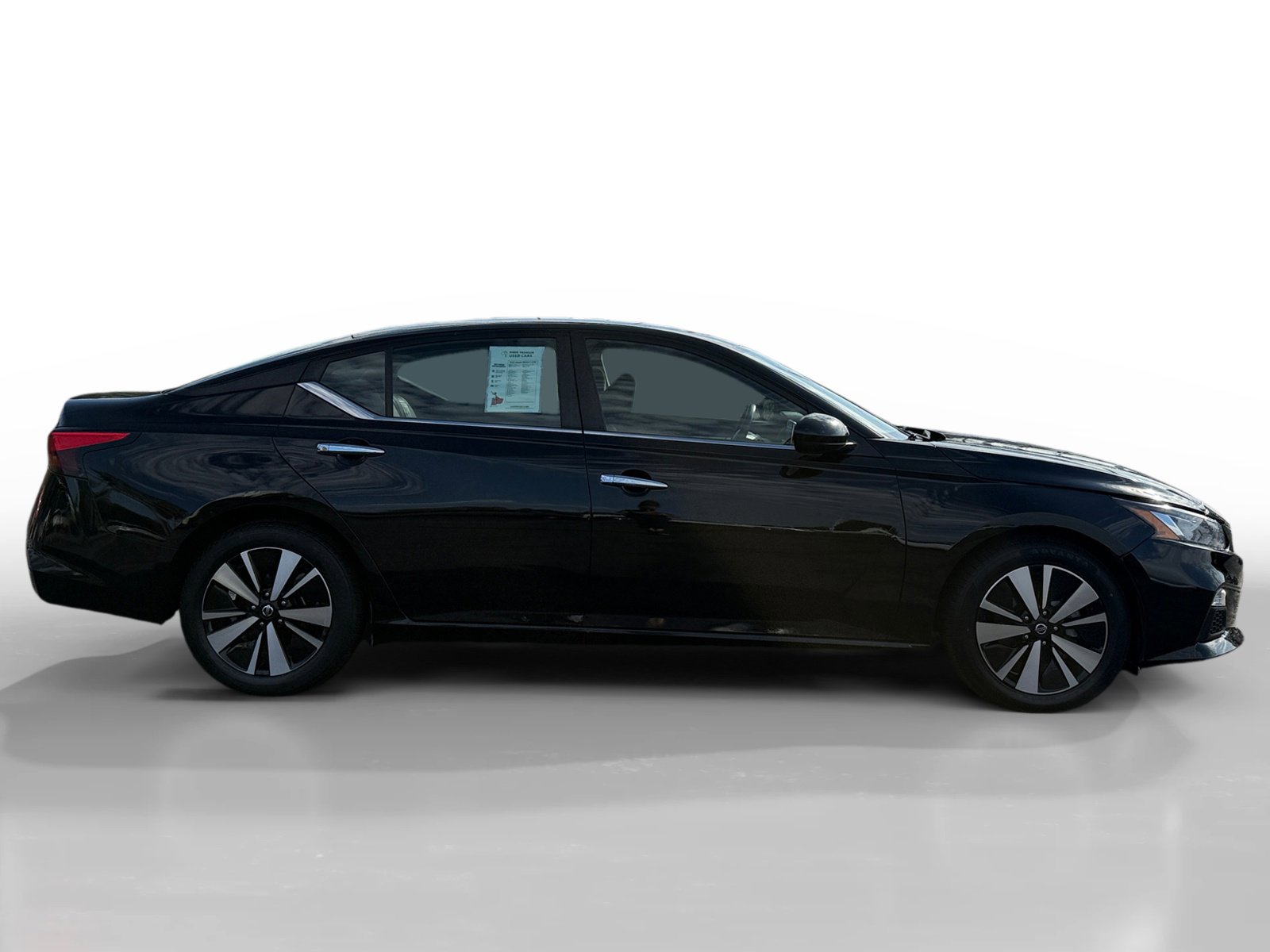 2022 Nissan Altima 2.5 SV photo 6