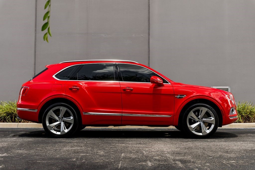 2019 Bentley Bentayga Mulliner photo 6
