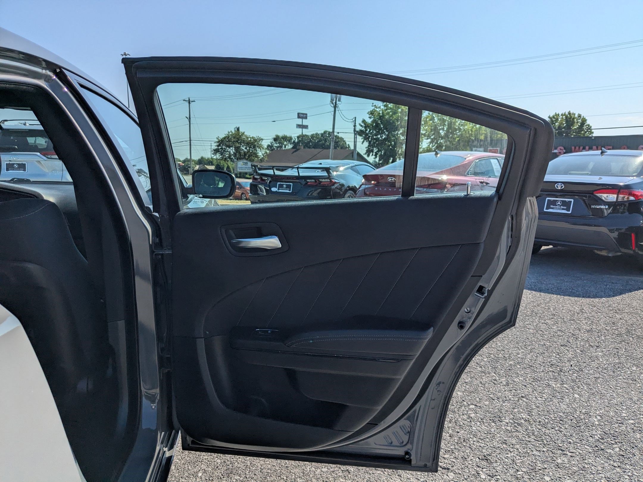 2018 Dodge Charger GT photo 24