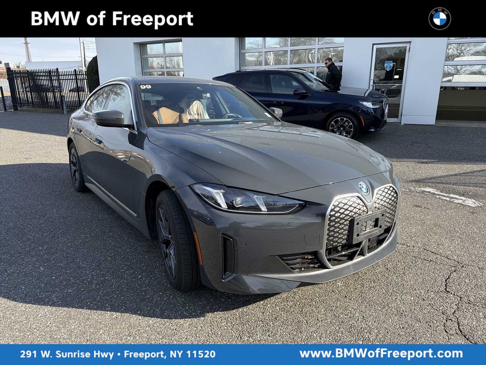 2025 BMW i4 40's photo