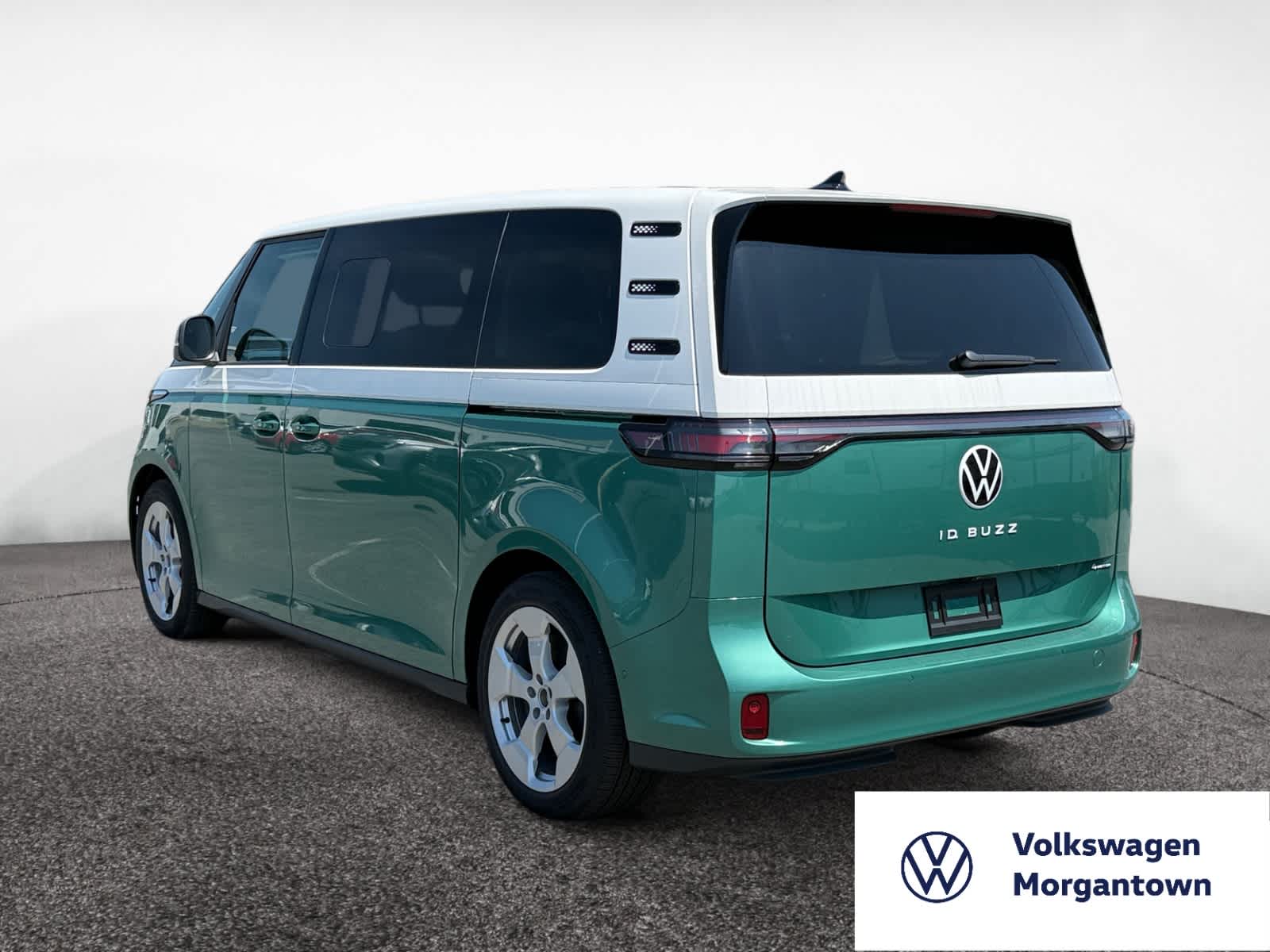 2025 Volkswagen ID. Buzz Pro Plus photo 3