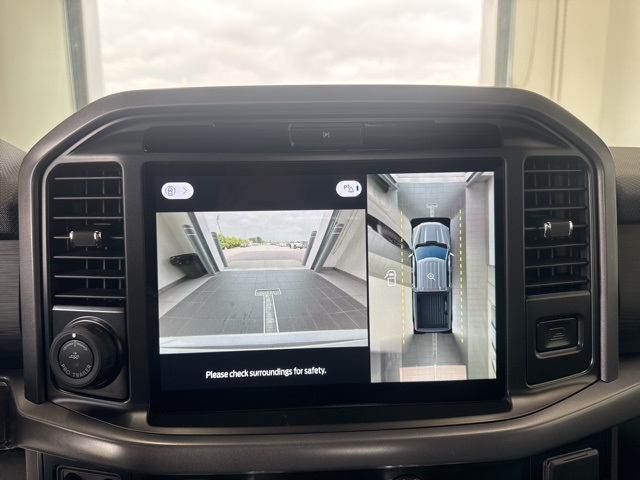2025 Ford F-150 XLT photo 21
