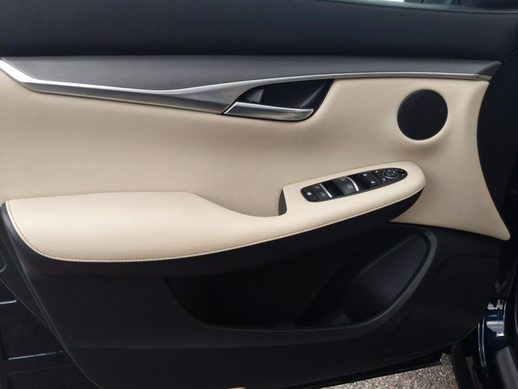 2022 Infiniti QX50 Luxe photo 24