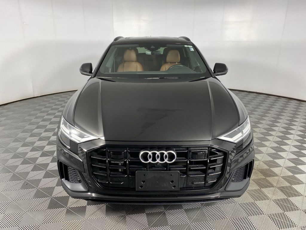 2022 Audi Q8 55 Premium Plus photo 2