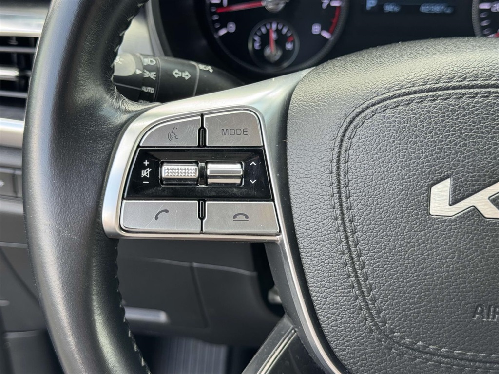 2022 Kia Telluride LX photo 23