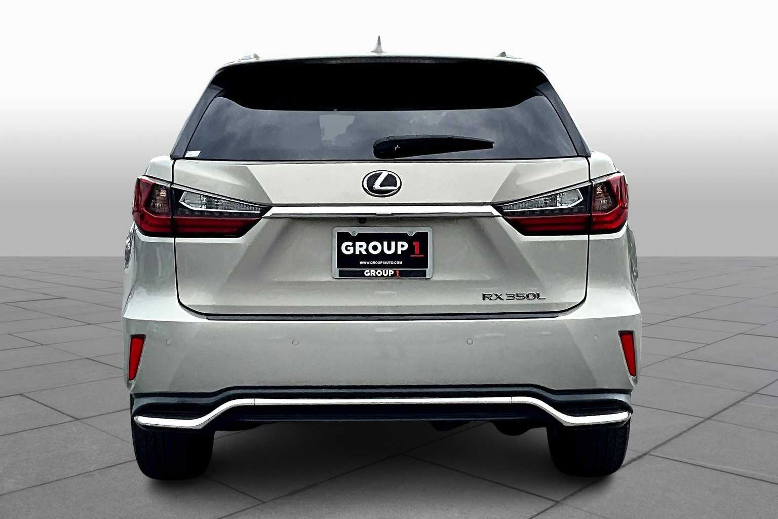 2021 Lexus RX Premium photo 4