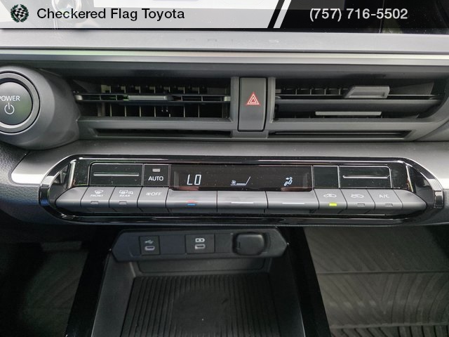 2024 Toyota Prius LE photo 16