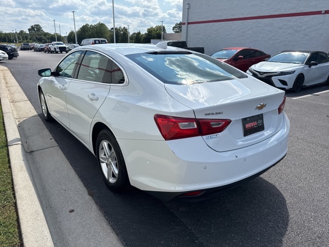 2024 Chevrolet Malibu 1LT photo 5